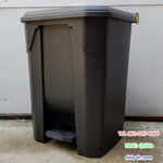 ถังขยะทรงเหลี่ยม แบบเหยียบ สีดำ 65 ลิตร