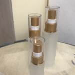 ขวดแก้วขุ่นหัวสเปรย์พร้อมฝาปิด 50 cc. : 004198