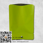 ซองฟอยล์เนื้อด้านสีเขียวมีรูแขวน 10x14 cm 100 ชิ้น :004669