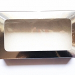 กล่องกระดาษทรงสี่เหลี่ยมผืนผ้าสีฟอยล์เงินโชว์หน้าสินค้า ขนาด 22x12x4 cm. 50 ชิ้น รหัสสินค้า: 005666