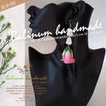 ต่างหูมาลัยอุบะดอกรัก ดอกกุหลาบ โดย บาลีนัมป์แฮนด์เมด ดูเก๋และสวยงามมากค่ะ ชมพู,ขาว (Pink,White)