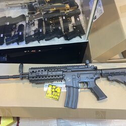 Double Bell BYT-02B M4 CQB (ABS)