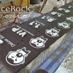 ป้ายเลขที่ห้องพักเนื้อหินทรายเทียม แพ 500 ไร่