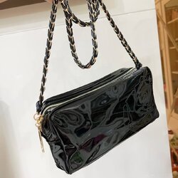 กระเป๋าเครื่องสำอาง Lancome Pouch Bag พร้อมสายสะพาย