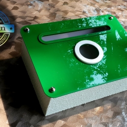 ตู้รับจดหมายอะคริลิคสีเขียว ช่องมองสีขาว