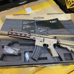 E&C 105 S2 : HK 416 D Geissele 10.5 (Suppressor) สีทราย บอดี้โลหะ