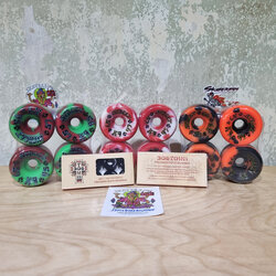 [0315][พร้อมส่ง][US]ล้อสเก็ตบอร์ด Dogtown K9 swirl ขนาด 57mm 95A 97A 99A แบ่งขาย FREE ลูกปืนล้อสเก็ตบอร์ด Abec7