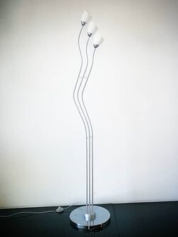 โคมไฟต้ังพื้น MA00488F-003