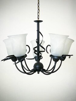 โคมไฟระย้า 8033/5 ดีไซน์คลาสสิก โครงโลหะ+โคมแก้วขาวหรูหรา