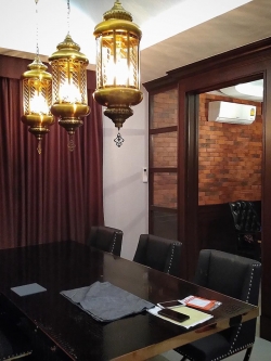 โคมไฟแขวนโมร็อกโก XN828/1P โลหะสีทองเหลือง