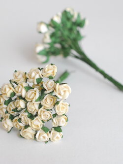 ดอกไม้กระดาษสา ดอกไม้กระดาษสา จตุจักร งานประดิษฐ์ ดอกไม้ทำข้อมือเพื่อนเจ้าสาว แต่งงาน, ดอกกุหลาบตูม 50 ดอก สีครีมอ่อน ขนาด 0.8x0.8 cm. paper flowers, budding roses flower 0.8 x 0.8 cm. 50 pieces. ivory color