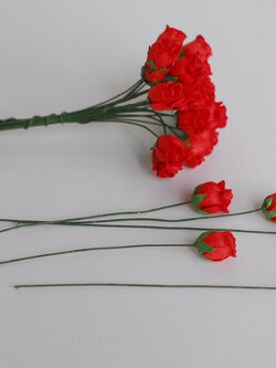 ดอกไม้กระดาษสา ดอกไม้กระดาษสา จตุจักร งานประดิษฐ์ ดอกไม้ทำข้อมือเพื่อนเจ้าสาว แต่งงาน, ดอกกุหลาบตูม 0.8x1 cm. 25 ดอก สีแดง paper flowers, budding roses flower 0.8x1 cm. 25 pieces red color.