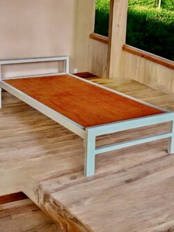 เตียงเหล็กชั้นเดียว 3 ฟุต หัวเรียบ สีขาว,สีดำ