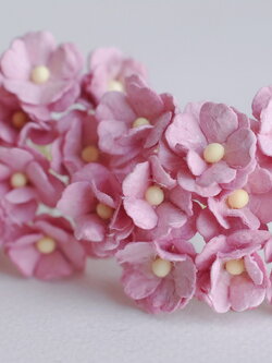 ดอกไม้กระดาษสา ราคาส่ง, ดอกไฮเดรนเยียกระดาษสา ดอกไม้ประดิษฐ์ ตกแต่งงานแต่งงาน ประดิษฐ์ข้อมือ เพื่อนเจ้าสาว ขนา่ด 1.5 cm., สำหรับของชำร่วย, งานแต่งงาน, ดอกไม้ทำข้อมือเจ้าสาว สีชมพูตุ่น จำนวน 100 ดอก Paper flower,100 Pieces mulberry hydenyia, maroon pink co