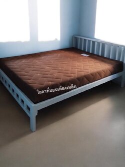 เตียงเหล็กชั้นเดียว 5 ฟุต พร้อมที่นอนหนา 5 นิ้ว ชุดโปรโมชั่นพิเศษ