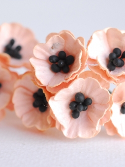 ดอกไม้กระดาษสา ดอกไม้กระดาษสา จตุจักร งานประดิษฐ์ ดอกไม้ทำข้อมือเพื่อนเจ้าสาว แต่งงาน,Red Poppy, ดอกไม้กระดาษ poppy สีpeach ส้ม color ขนาด 2.00 cm. paper flowers, Poppy flowers 2.00 cm. 50 pieces.