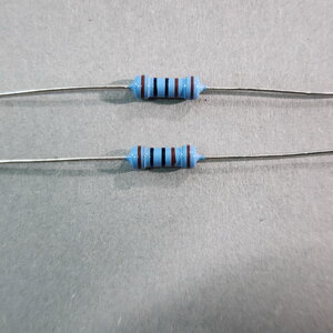 ตัวต้านทาน 1K Ohm ±1% 5 แถบสี