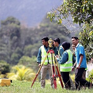 บริการรังวัดรวมโฉนดที่ดิน รวมแปลงให้เป็นแปลงเดียวอย่างถูกต้อง