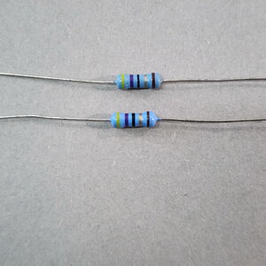 ตัวต้านทาน 47 Ohm ±1% 5 แถบสี มีสีอะไร