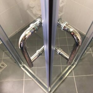 ฉากกั้นอาบน้ำ