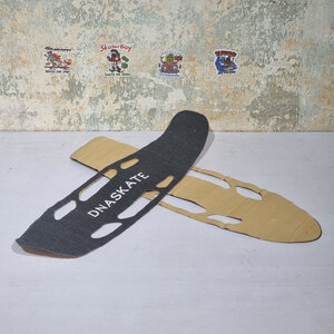 [0501] กระดาษทราย สเก็ตบอร์ดไฟฟ้า รุ่น DNA skate