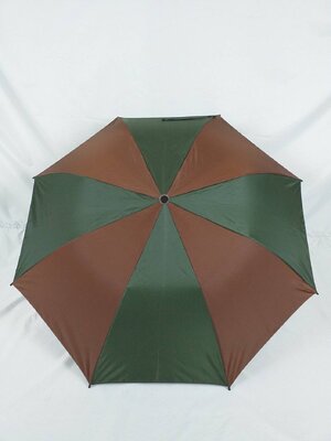 ร่มพับ 2 ตอน ผ้าสีเขียวขี้ม้าสลับสีน้ำตาล กันUV โครงเหล็ก ซี่ 8 ก้าน ด้ามพลาสติก ผลิตในไทย ชิ้น 207#สี04+23 2020-08-28 11:18:31 2023-10-28 14:34:53