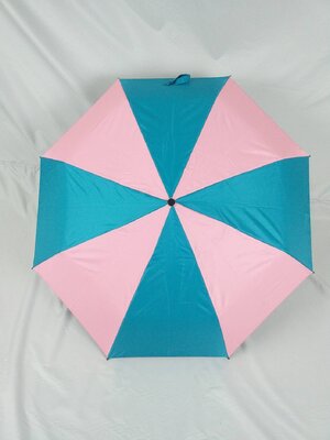 ร่มพับ 3 ตอน สลับสี ผ้าเคลือบกันUV โครงเหล็กซี่ 8 ก้าน ผลิตในไทย ชิ้น SKU-00452 2021-02-17 13:23:26 2022-10-08 14:01:17