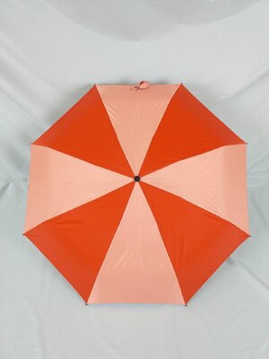 ร่มพับ 3 ตอน สลับสี ผ้าเคลือบกันUV โครงเหล็กซี่ 8 ก้าน ผลิตในไทย ชิ้น SKU-00454 2021-02-17 14:33:25 2022-10-08 14:00:47