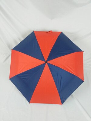 ร่มพับ 3 ตอน สลับสี ผ้าเคลือบกันUV โครงเหล็กซี่ 8 ก้าน ผลิตในไทย ชิ้น SKU-00455 2021-02-18 11:03:40 2022-10-08 14:00:26